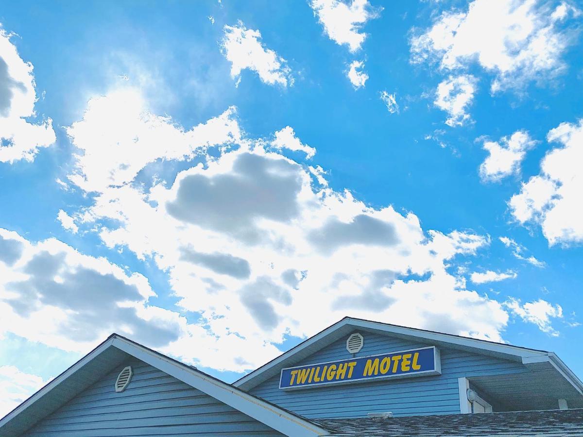 Twilight Country Motel Boyle Exteriör bild